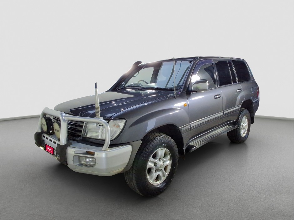 2002 Toyota Landcruiser Sahara UZJ100R 4WD Petrol
