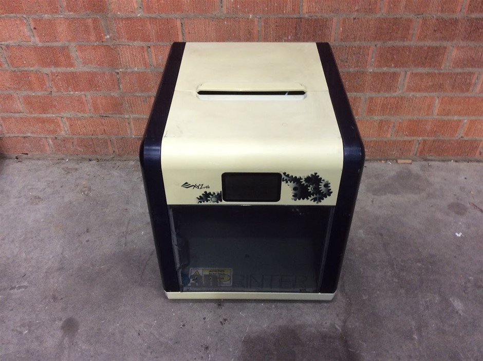 XYZprinting Da Vinci 1.1 Plus 3D Printer