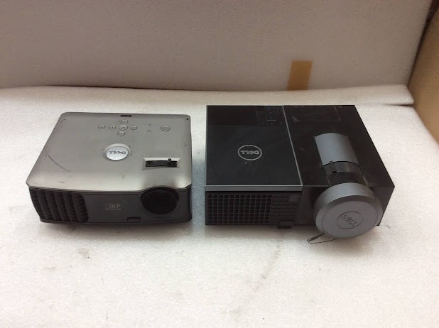 Dell 4220&1800MP DLP Projector (Lot of 2)