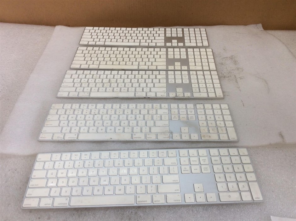 Apple A1843 Magic Keyboards (Lot of 5)