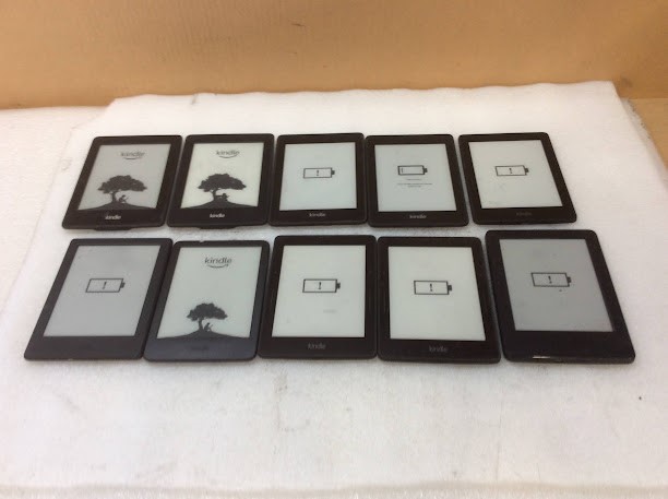 Amazon Kindle Mixed Model e-readers (Lot of 10)