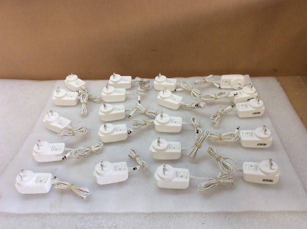 Shenzhen SOY SOY-1200200AU-063 Mixed Model Switching Adapter (Lot of 20)