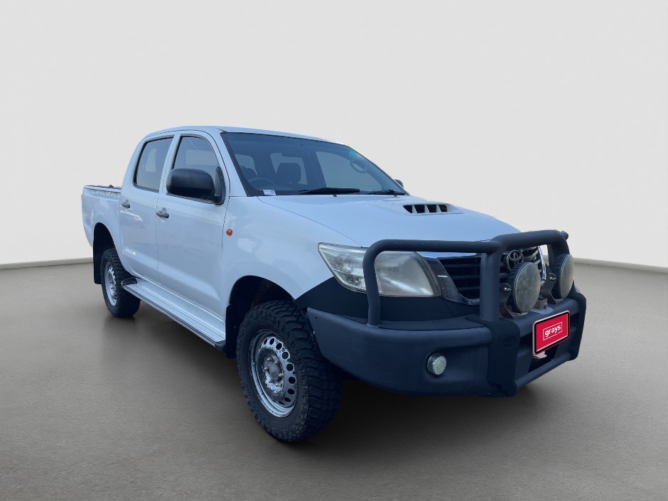 2015 Toyota Hilux SR Diesel