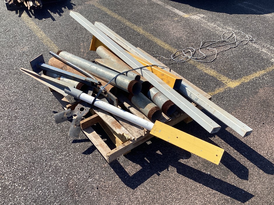 Pallet of Steel Pipes and Pieces