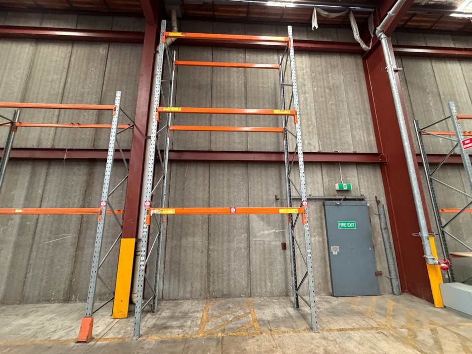 <p>Dexion Pallet Racking Shelving</p>