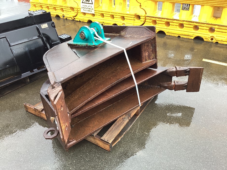 <p>20T Trench Buckets x 2</p>