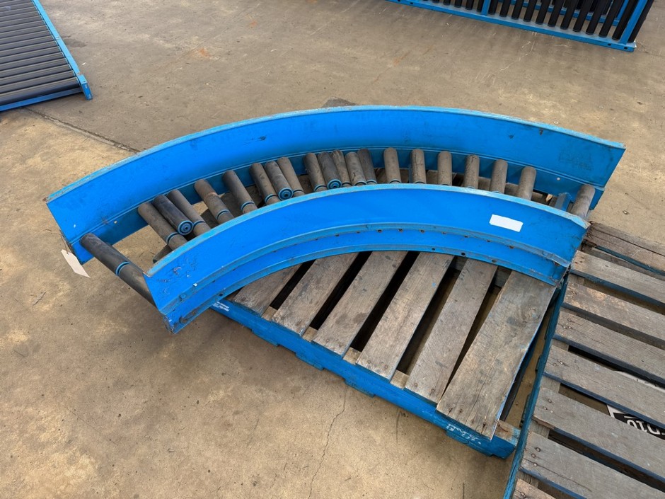 <p>Curve Feed Roller Frame</p>
