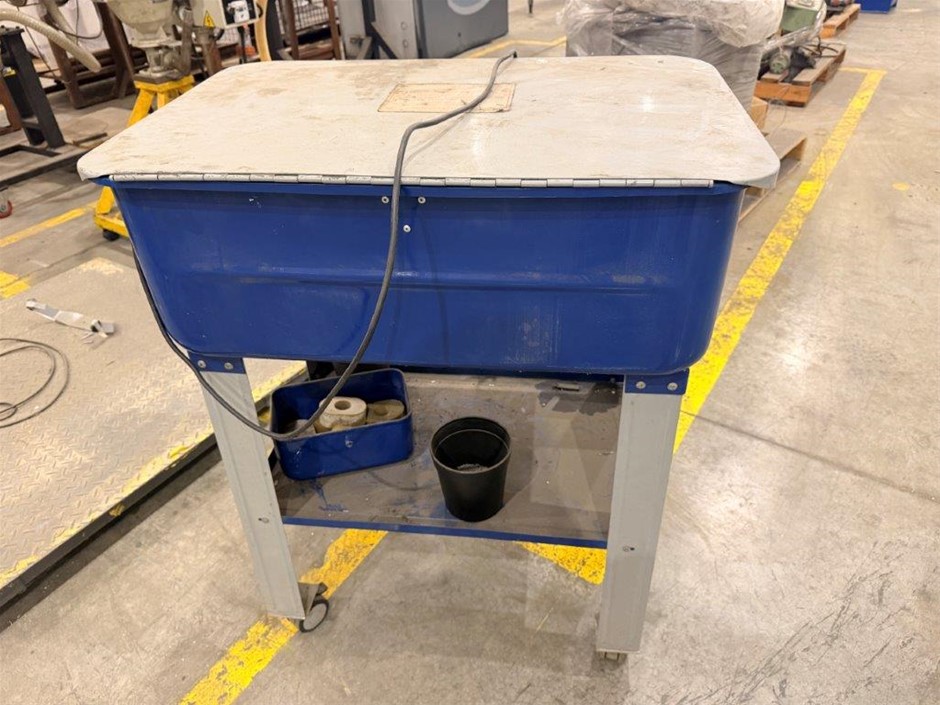 Industrial Parts Cleaner