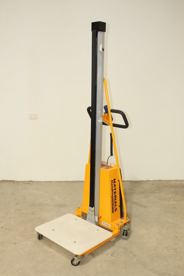 <p>Platform Work Positioner Lifter, "Stacker"</p>