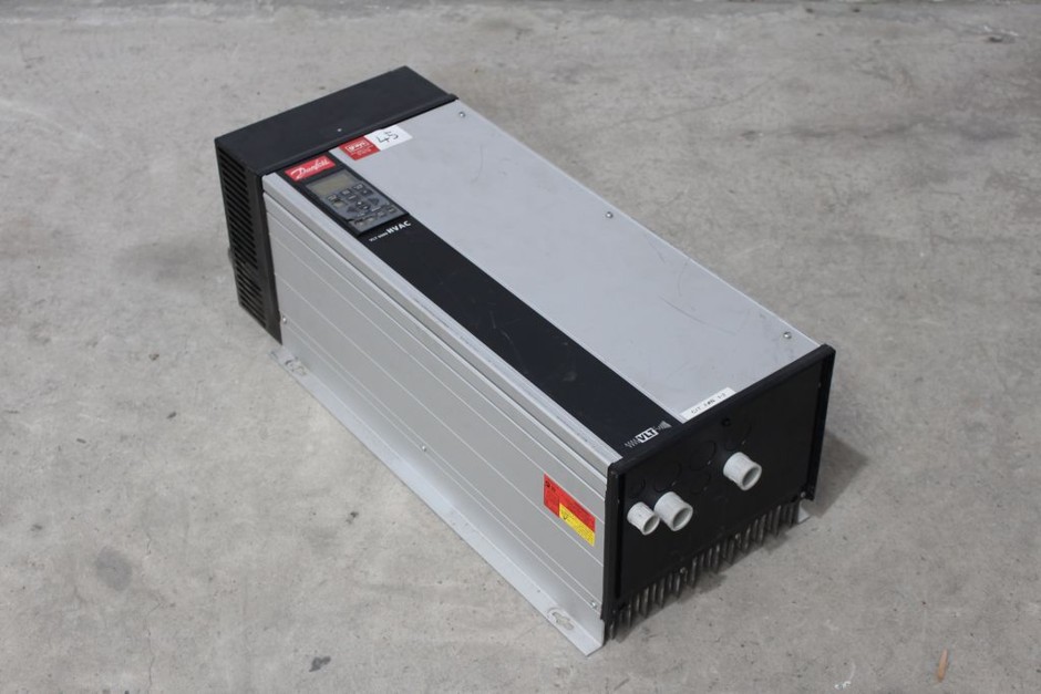 <p>Industrial Danfoss VLT Controller</p>