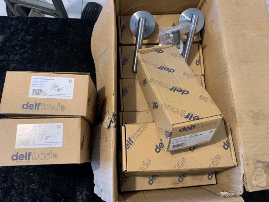 2 x Delftrade Privacy Sets and 7 x Delftrade Dummy Sets (Unused)