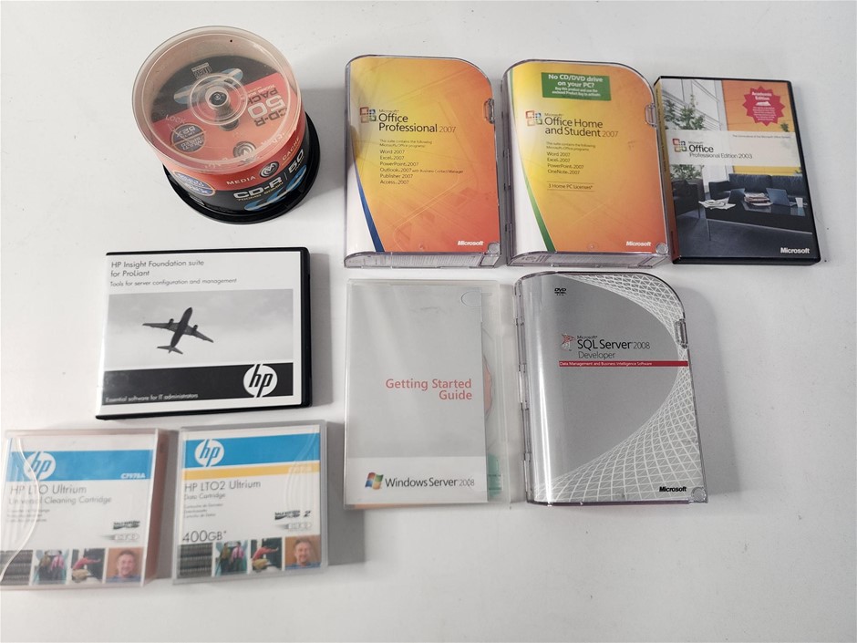 Quantity of Software CD's & Drive Players