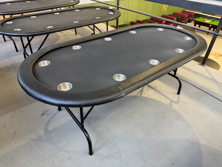 <p>84" Pro Series Oval 10 Player Foldable Poker</p>