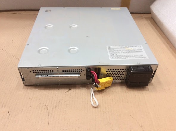 APC SMT1500RMI2U Uninterruptible Power Supply
