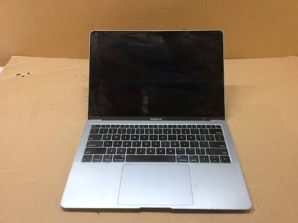 APPLE MACBOOK AIR(A1932)(3184) Laptop I5-8210Y 8GBRAM/128GB