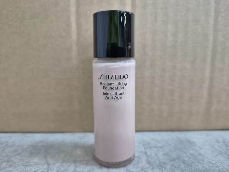 Shiseido, Radiant Lifting Foundation 15ml, Model: SH10859T, Qty: 5, Testers