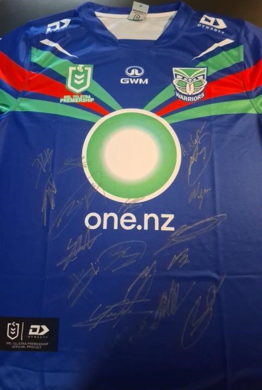 NEW ZEALAND WARRIORS 2026 SQUAD SIGNED JERSEY