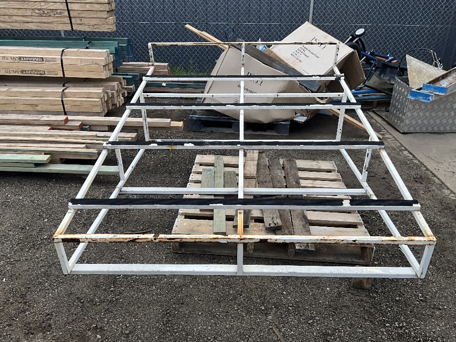 <p>Glazier Ute A frame</p>
