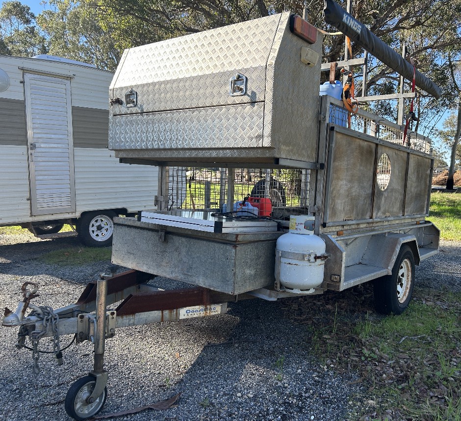 <p>2017 CoastMac Galvanised Cage Trailer</p>