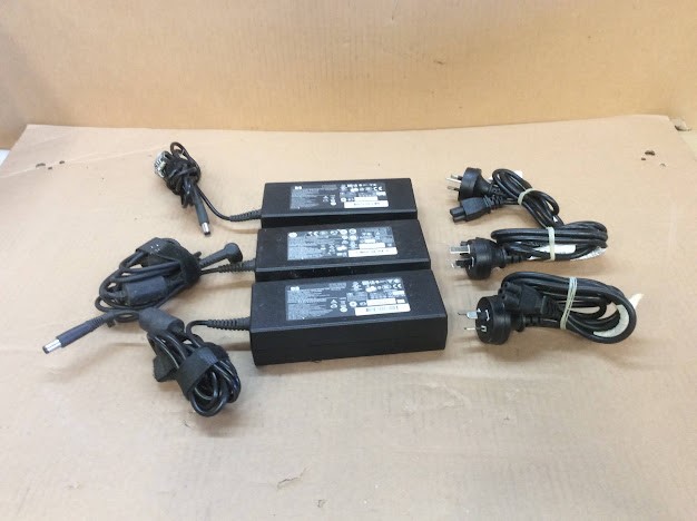 HP HSTNN-LA09&TPC-LA52 AC Adapter (Lot of 3)
