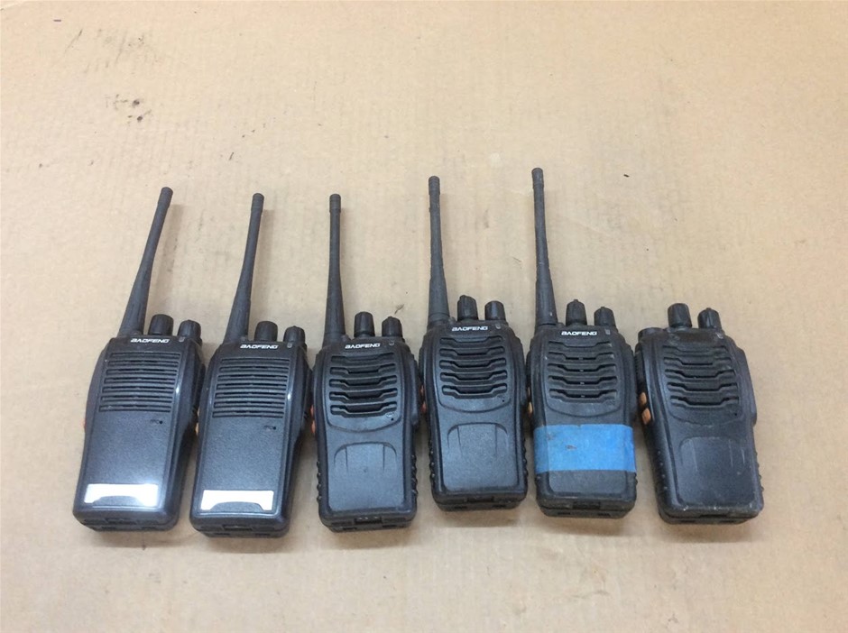 Baofeng Two Way Radio Walkie Talkie (Lot of 6)