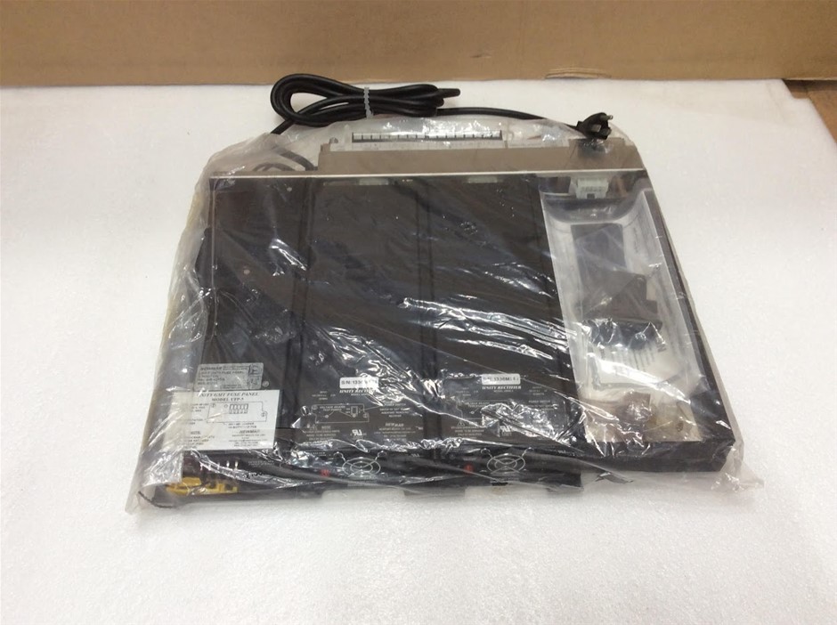 Newmar UR48-3 Unity Rectifier Power System with UFP-5 GMT Fuse Panel