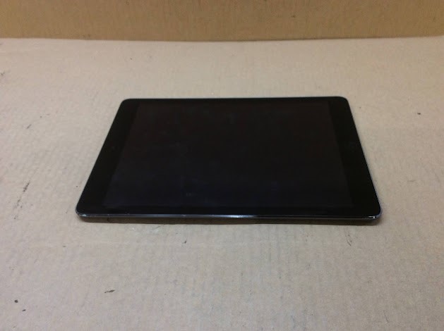 APPLE IPAD AIR 1 A1474 Tablet A7 16GB