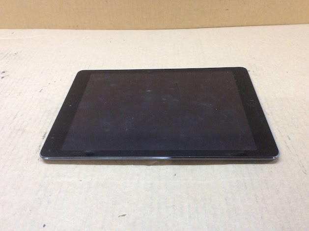 APPLE IPAD AIR 1 A1474 Tablet A7 16GB