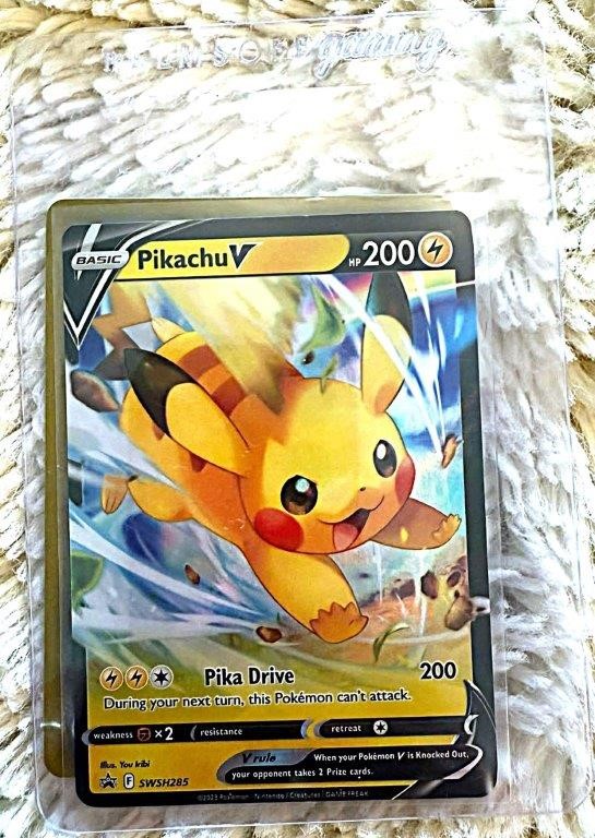 English Pikachu V SWSH285 Black Star Promo Pokémon Card.