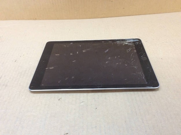 APPLE IPAD 6TH GEN A1893 Tablet A11 128GB