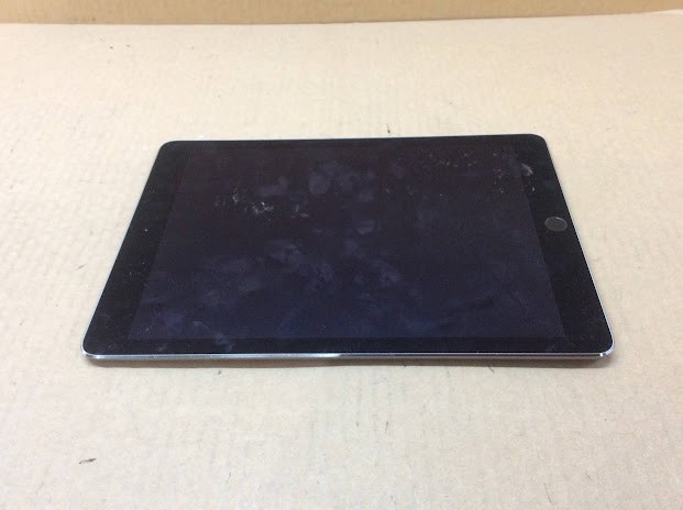 APPLE iPad Air 2(A1566) Tablet 16GB