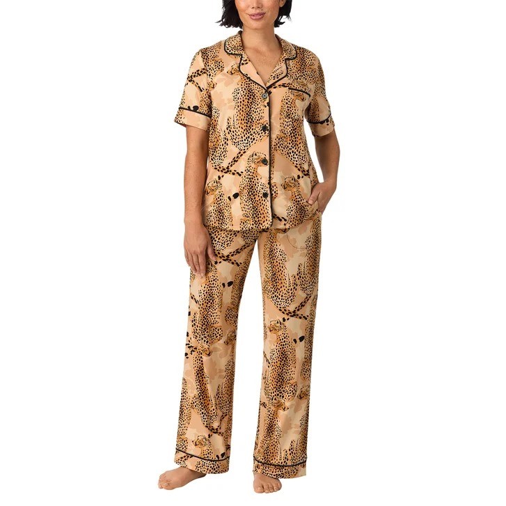 ROOM SERVICE Women's 2pc Notch Collar PJ Set, Size S, Tan. Buyers Note - D