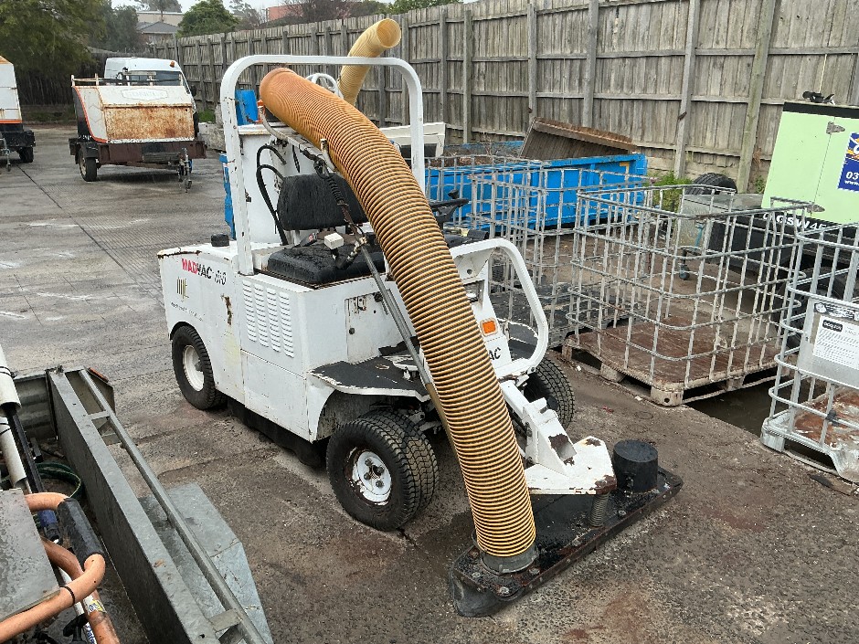 <p>Madvac 101-D</p>