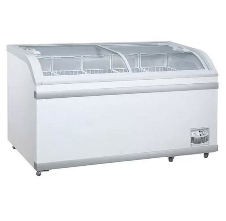 <p>Two Glass Sliding Lids Chest Freezer With Castors</p>