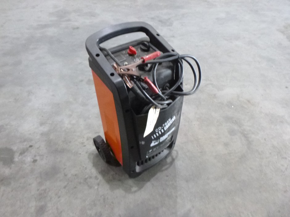 Rossmark Welders Portable Battery Charger/Jump starter