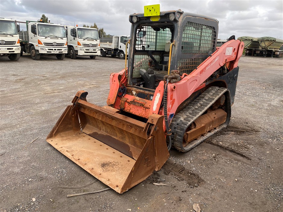 Kubota SWL75-2CHF Skid Steer Loader (Track)