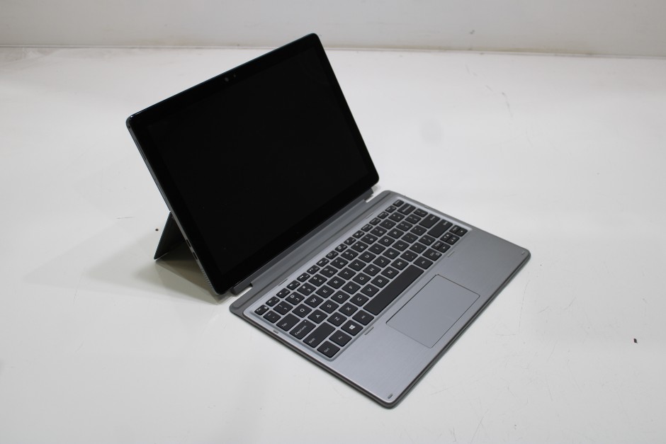 <p>DELL LATITUDE 7200 2-IN-1</p>