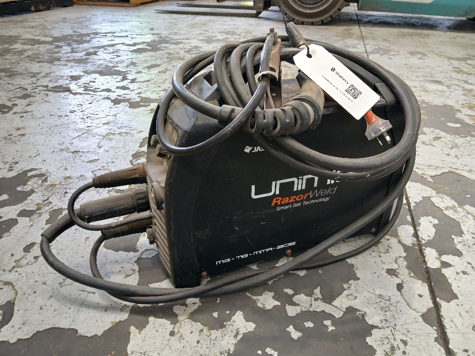 <p>Unimig Razor Welder</p>