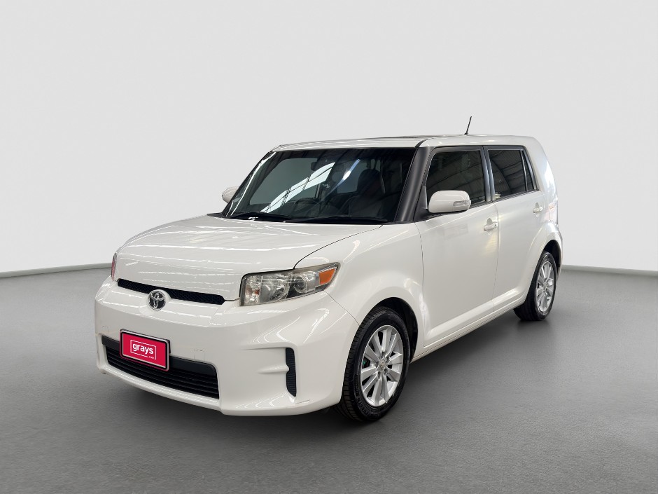 2012 Toyota Rukus AZE151R Build 1 Auto Petrol Hatch