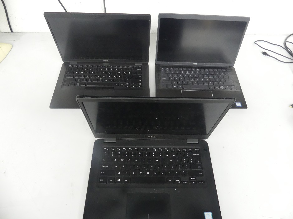 Box Of ( 5 Pack ) Dell Assorted Model Laptops Approx Includes