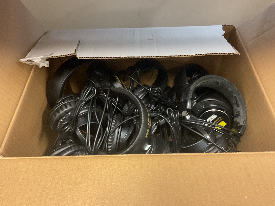 <p>Assorted headphones</p>