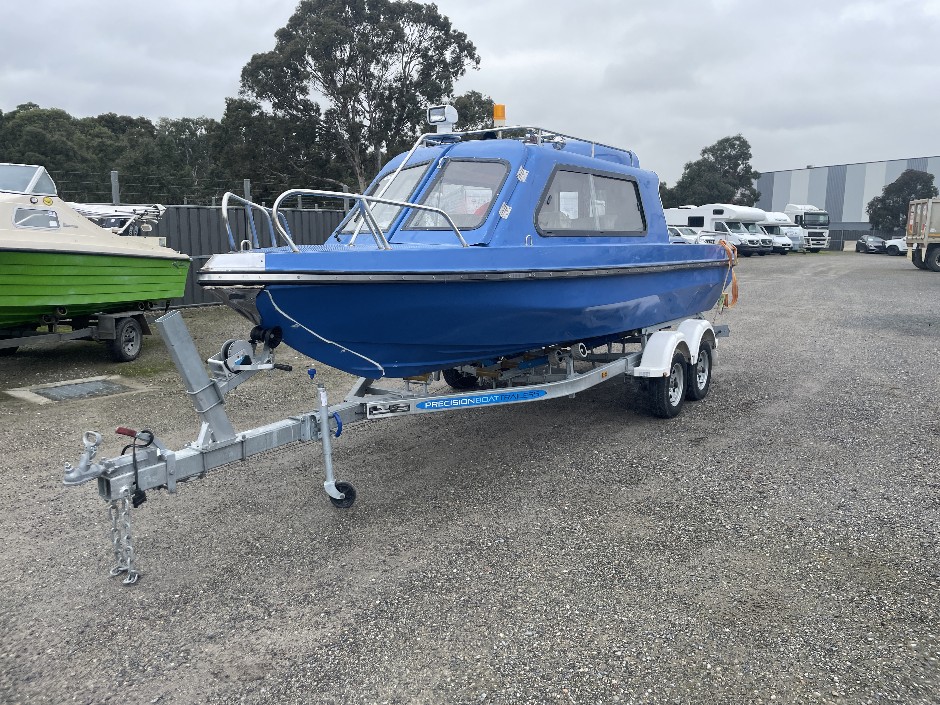 VIC - Boat Auction 18/08