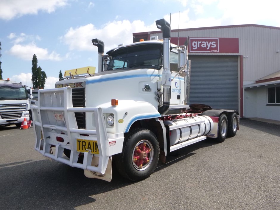 2007 Mack Trident CLS 6 x 4 Prime Mover