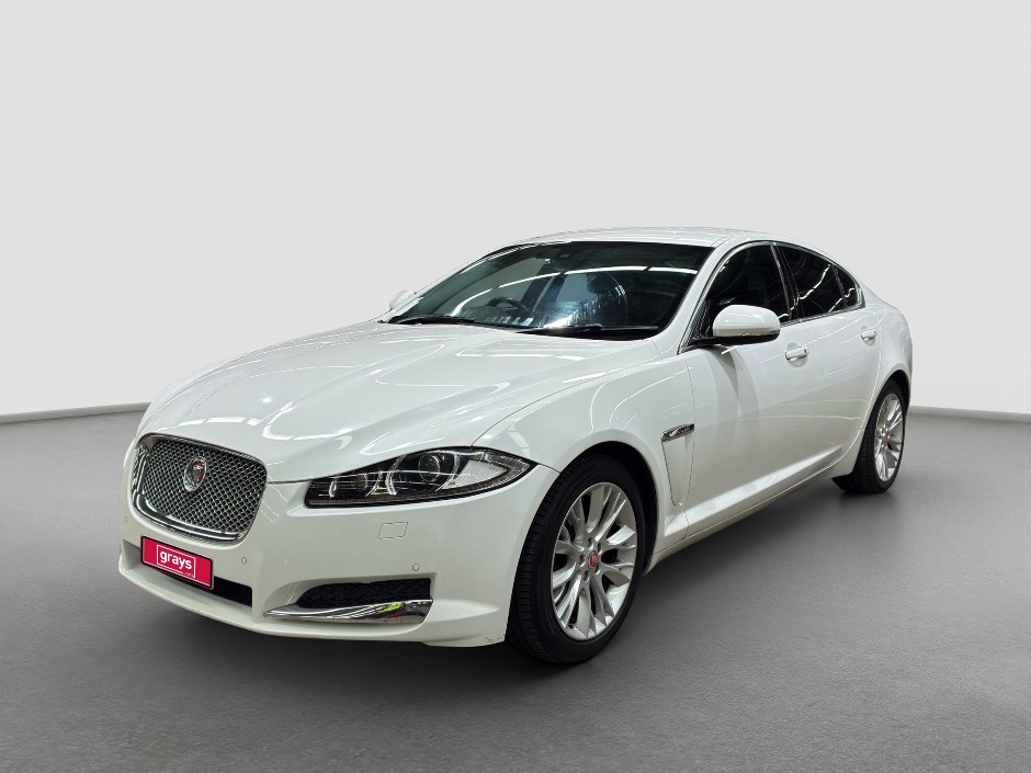 2014 Jaguar XF Premium Luxury Sedan (Diesel) (Auto)**Sold Registered To A B