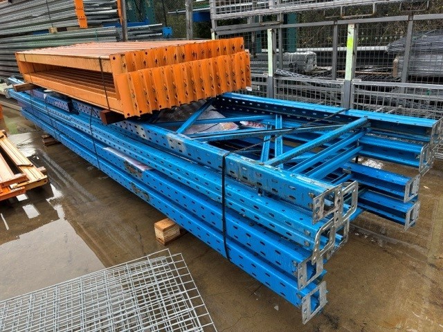 <p>Dexion Frames and Beams</p>