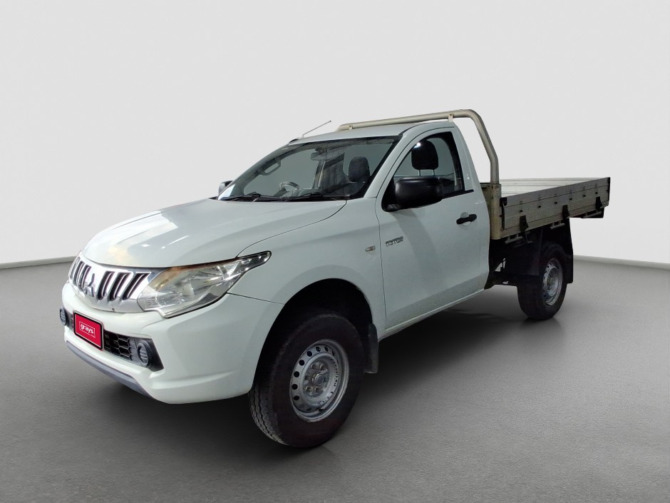 2015 Mitsubishi Triton GLX Petrol