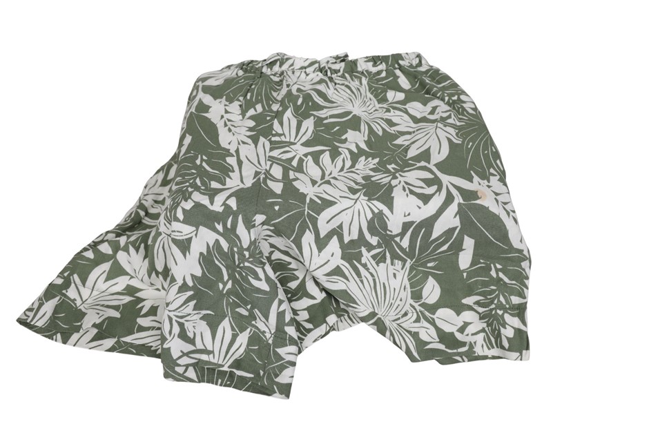 2 x JAG Women's Shorts, Size 8, 100% Viscose, Green Floral. Buyers Note -