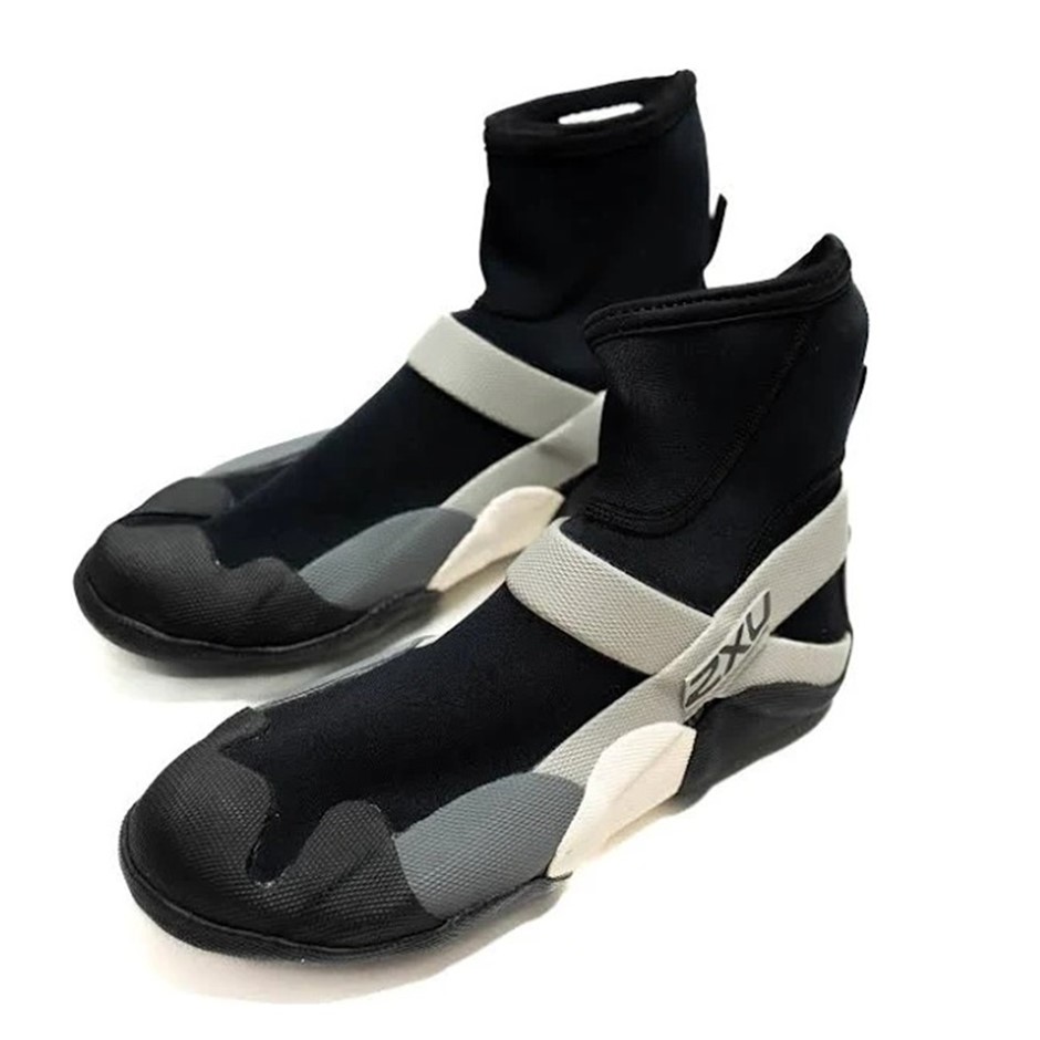 2XU Unisex Propel Neoprene High Cut Swim Booties, Size [US 7/ EU 38/ AU 6],