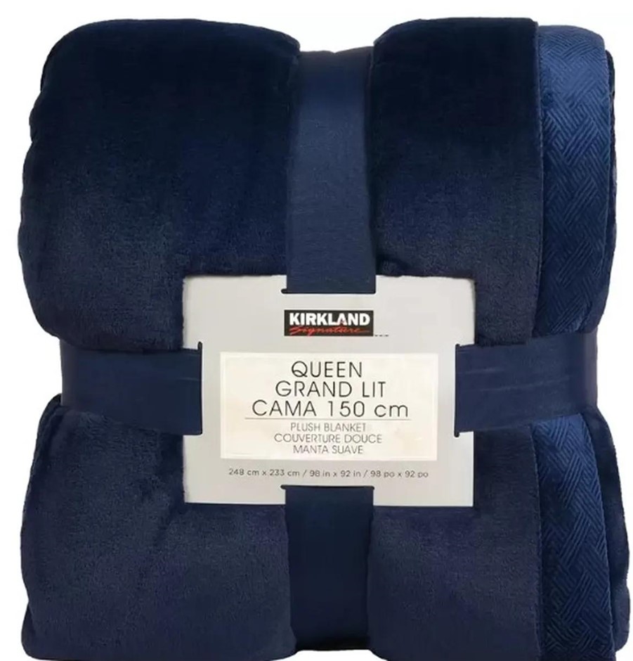 KIRKLAND Signature Queen Grand Lit Cama Plush Blanket, Blue, Queen.