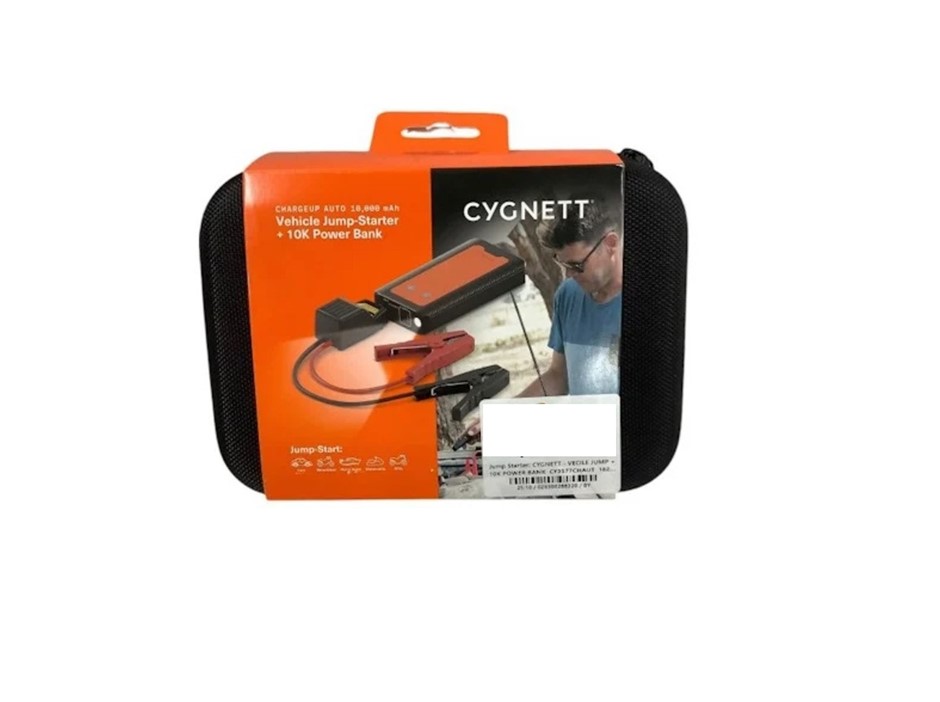 2 x CYGNETT Vehicle Jump Starter & 10K Power Bank. NB: Minor use, not in or